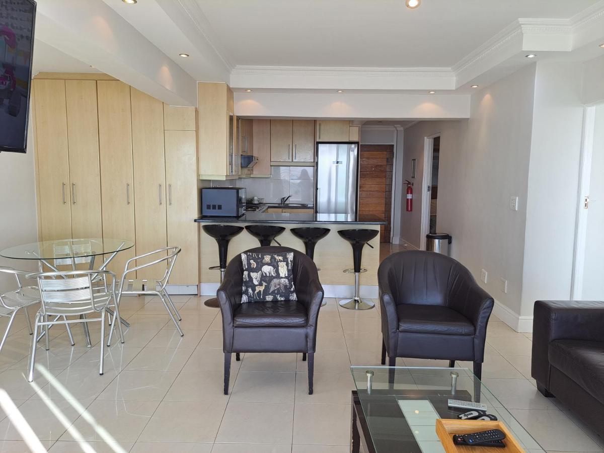 3 Bedroom Sea Facing Family Apartment Cape Town Moullie Point Exteriér fotografie